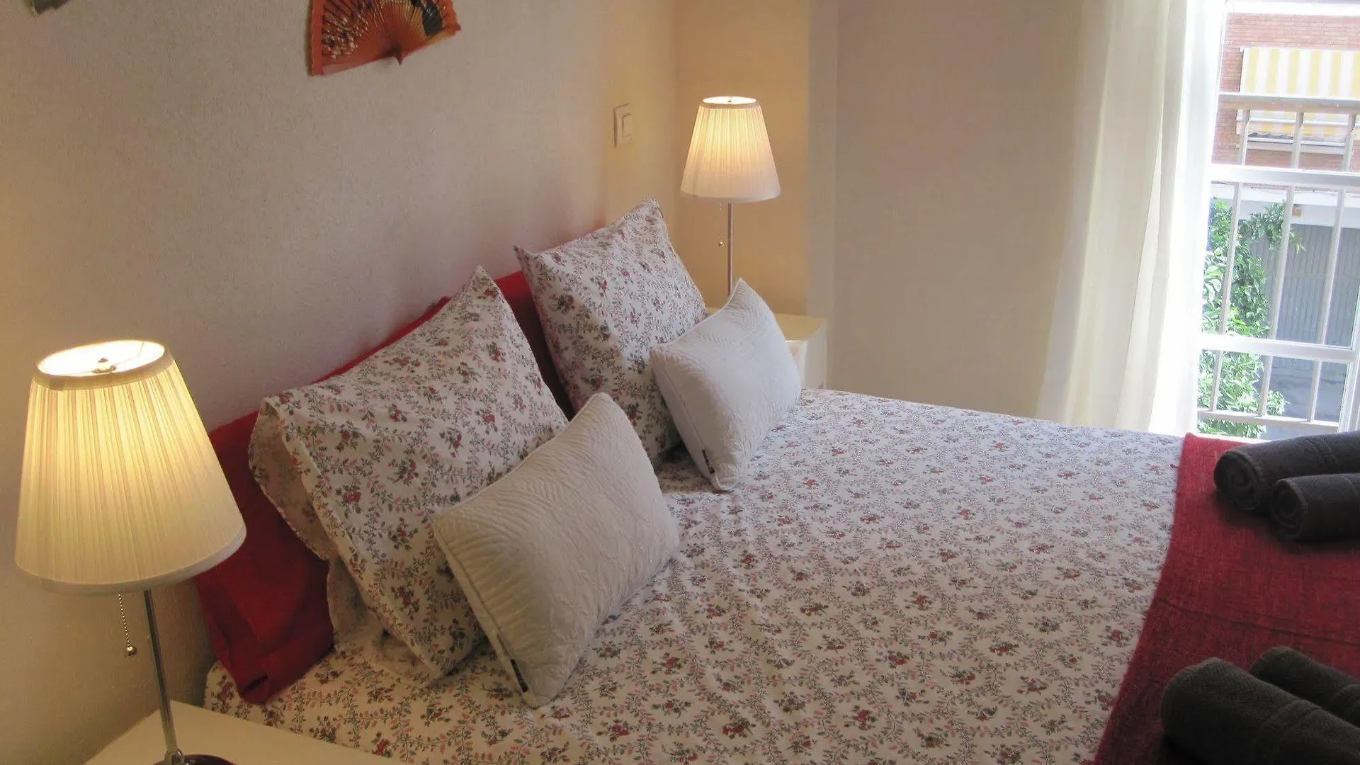 Fan Flat Mariscal Apartment Malaga