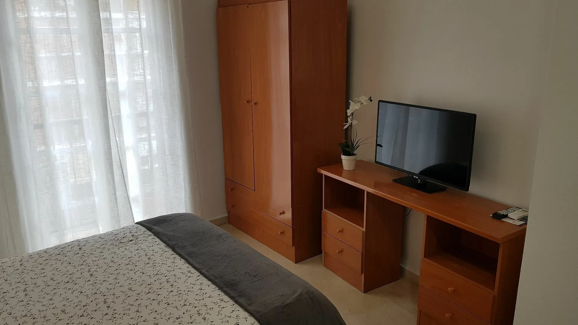 Fan Flat Mariscal Apartment Malaga 0*,  Spain