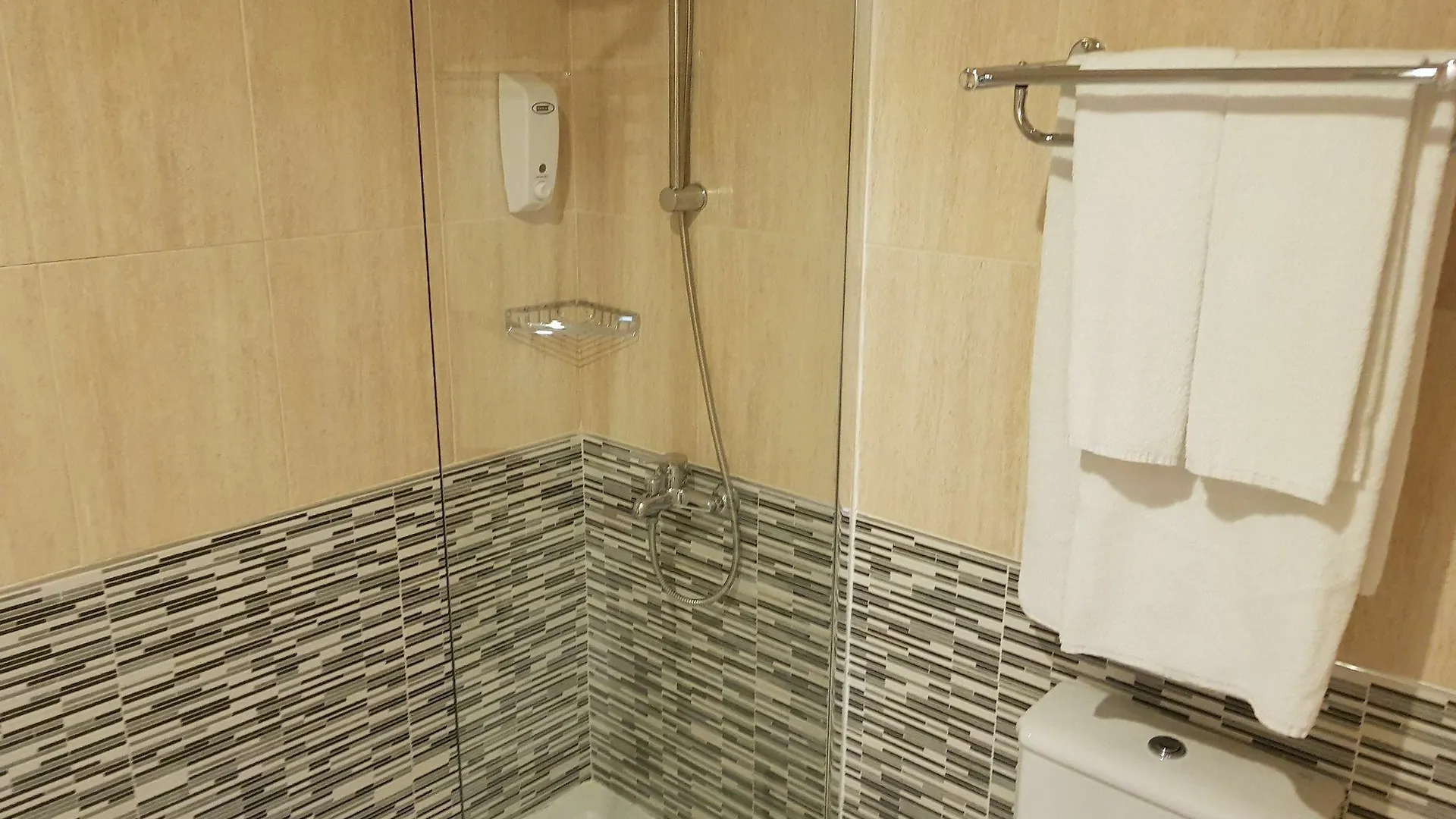 Fan Flat Mariscal Apartment Malaga 0*,  Spain