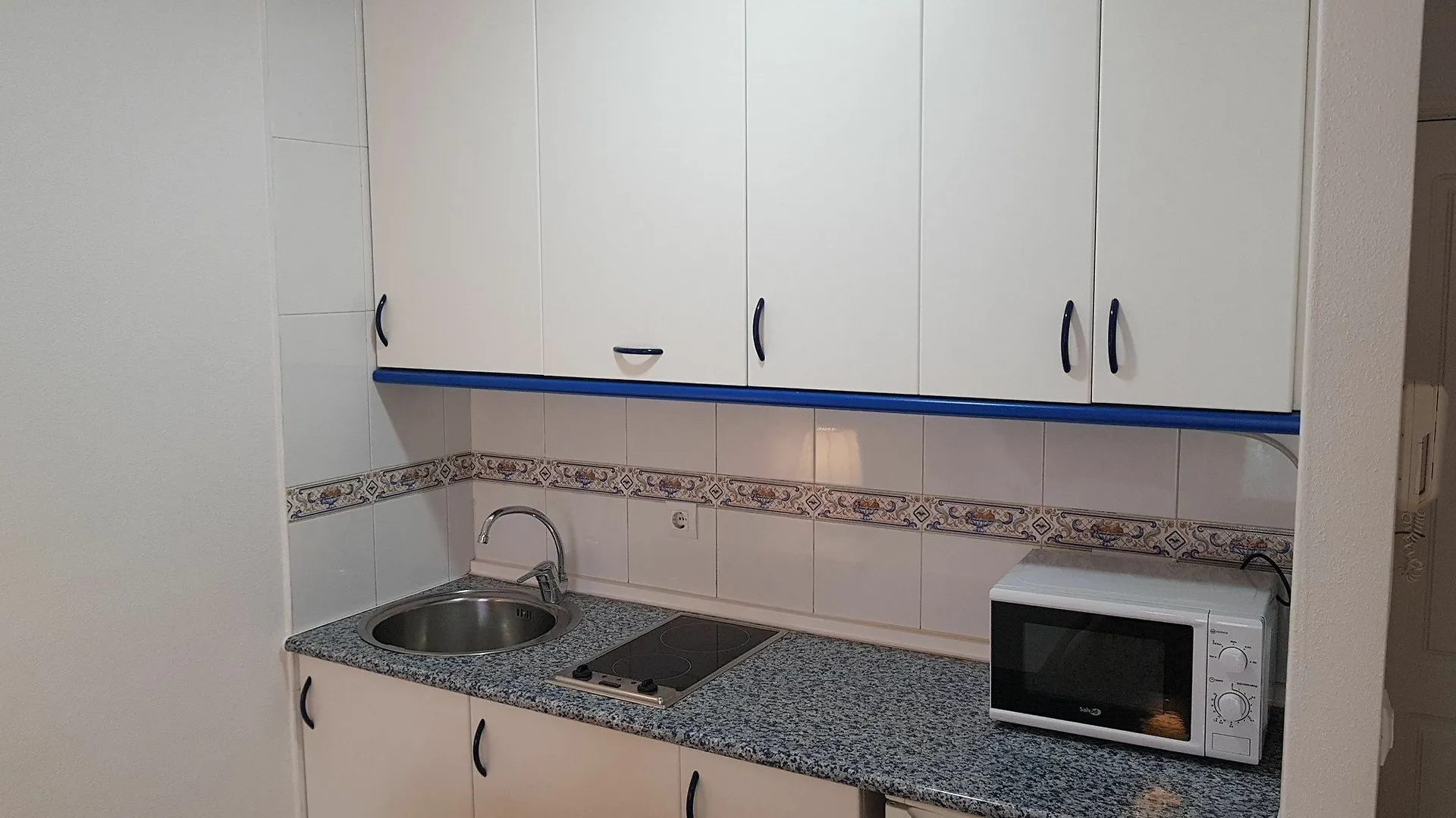 Fan Flat Mariscal Apartment Malaga